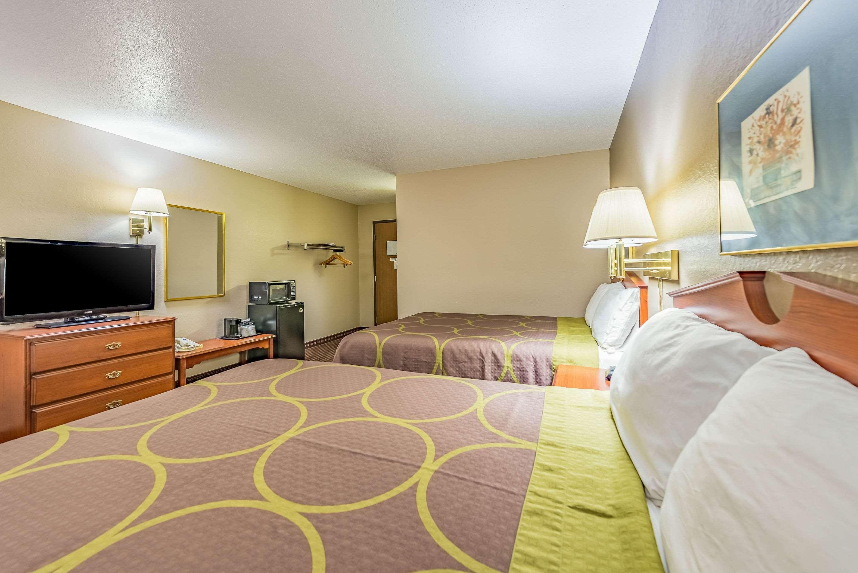 Rodeway Inn Saint Joseph Extérieur photo